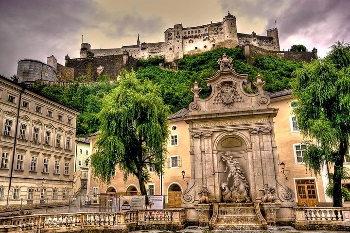 9 day Sightseeing tour of Europe - Prague to Budapest - Image 4