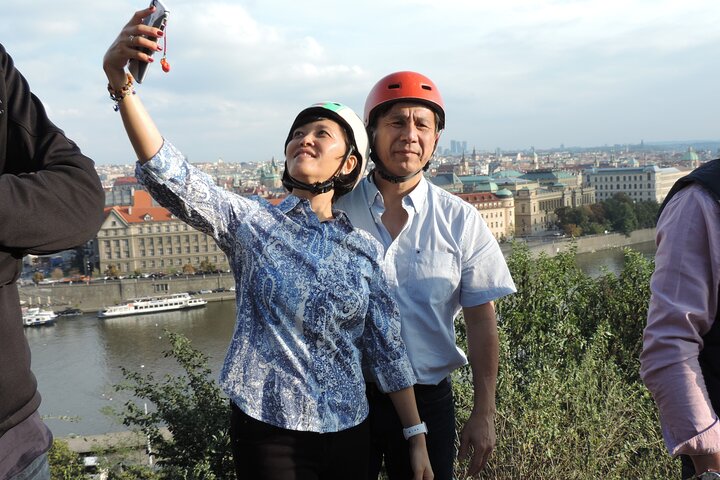 Amazing e-bike/ escooter live guided Tour, 120 min - Image 5
