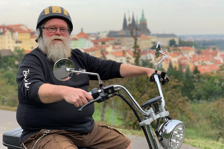 Live guided 120 min Electric Trike & e-Scooter Tour of Prague - Image 2