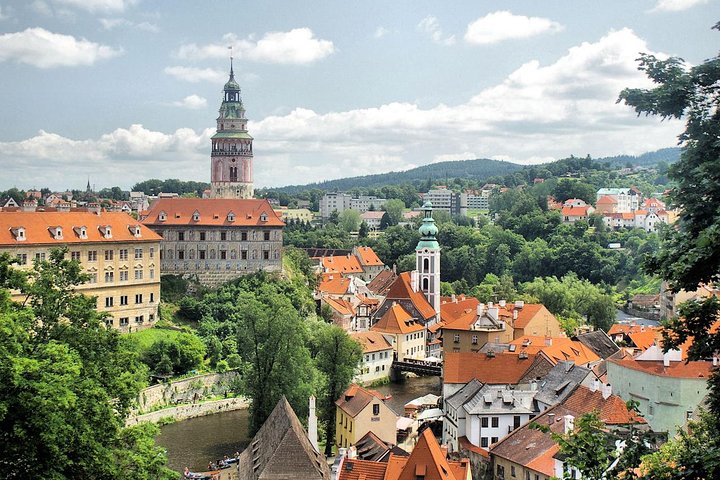Private One-way Transfer to Salzburg from Prague via Cesky Krumlov - Image 1