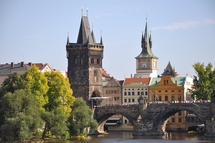 Private tour of Prague by car - Image 1