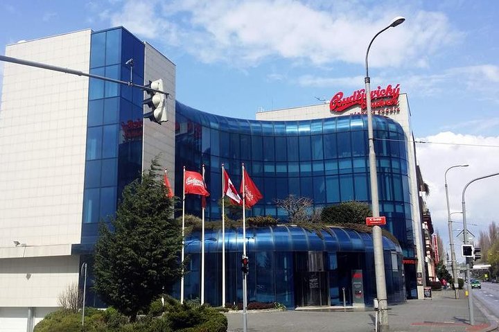 Transfer Prague to Cesky Krumlov with a Guided tour at the Budweiser brewery - Image 2