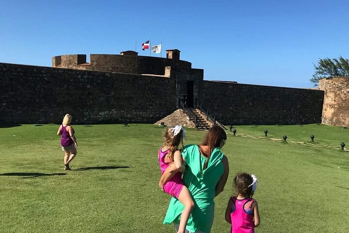 4-Hour Private Tour in Puerto Plata with Lunch - Image 4