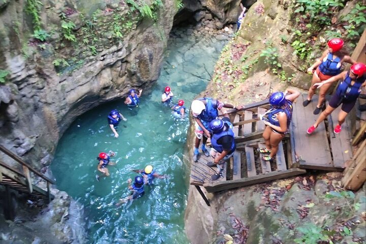 Excursion in Damajagua's 7 Waterfalls - Image 3