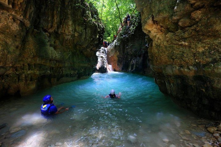 Jeep Safari & 27 waterfalls PUERTO PLATA - Image 1
