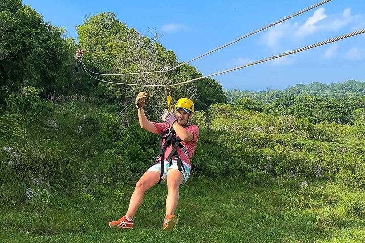 Monkey Enconter & Zip line Adventure - Image 5