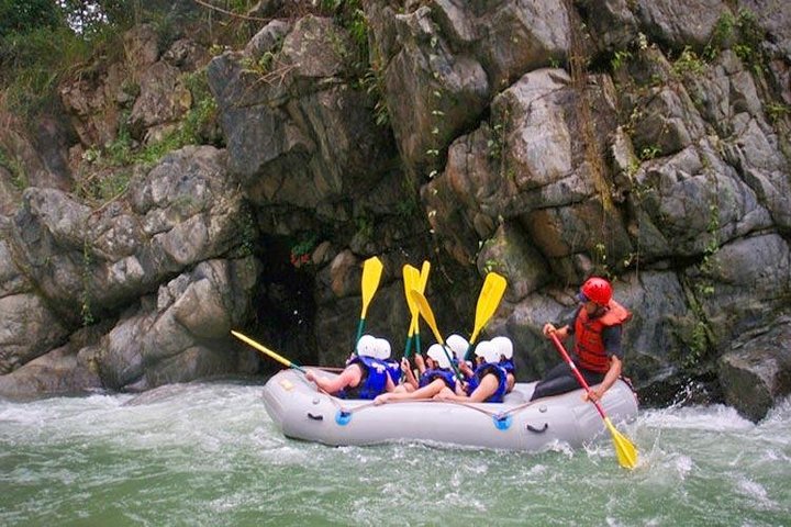 White Water Rafting at Jarabacoa - Image 2
