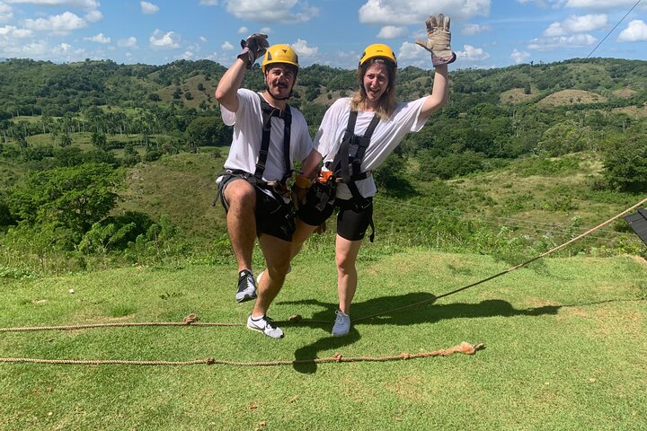Zip line with 7 waterfall - Image 5