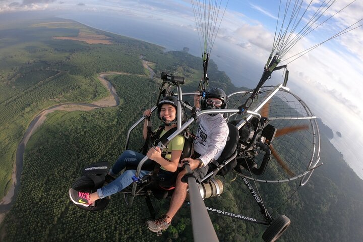3 Hour Long Distance Trike Flight in Jaco - Image 2