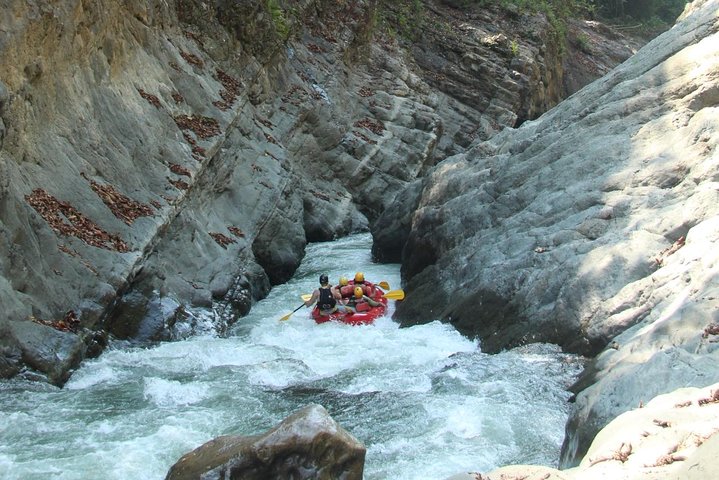 Chorro Rafting Private Trip From Manuel Antonio - Image 2