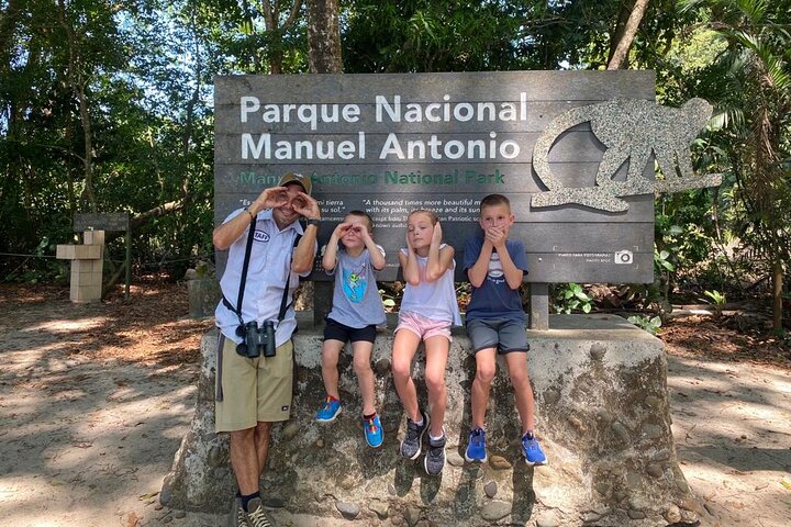 Manuel Antonio National Park - ALL INCLUSIVE TOUR - Image 2