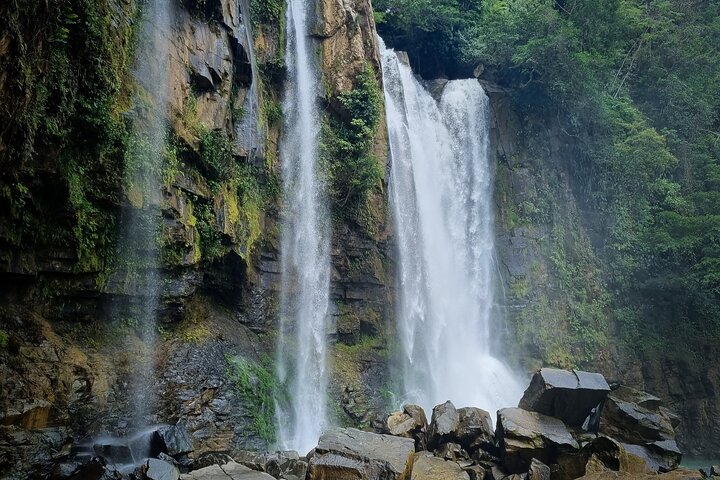 Nauyaca Waterfalls Tour - Image 3