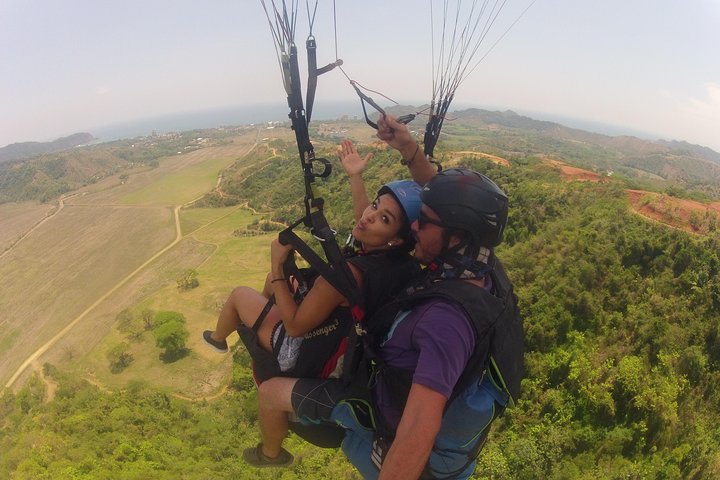 Paragliding Flight Las Terrazas 900 ft minimum guaranteed. - Image 1