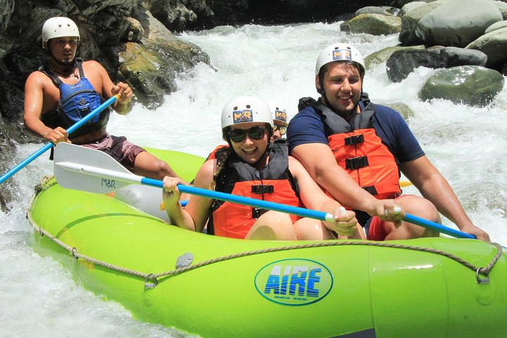 Whitewater Rafting "El Chorro" Class IV - Image 4