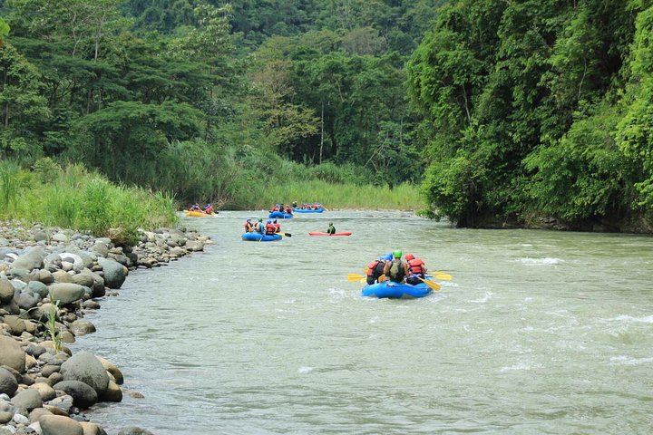 Whitewater Rafting Savegre Class II-III plus Waterfall Manuel Antonio  - Image 2