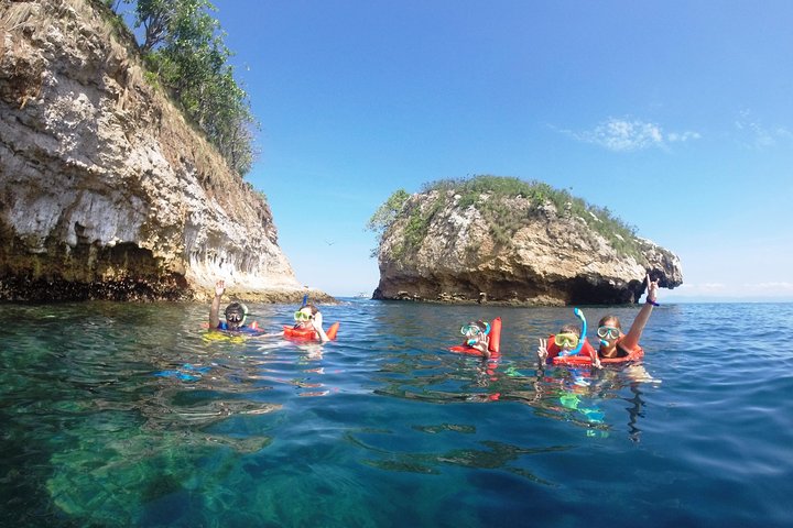 4 hrs Private trip: snorkeling at Los Arcos and Colomitos - Image 1