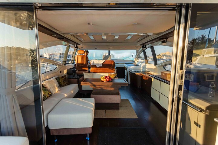 Azimut 62 ft. sport luxury yacht - Image 5