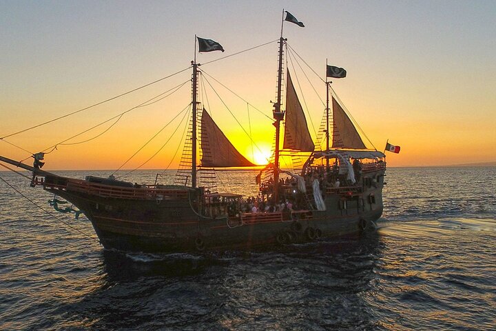 Pirate Ship Tour by day or night! Meals and Drinks included! - Image 1