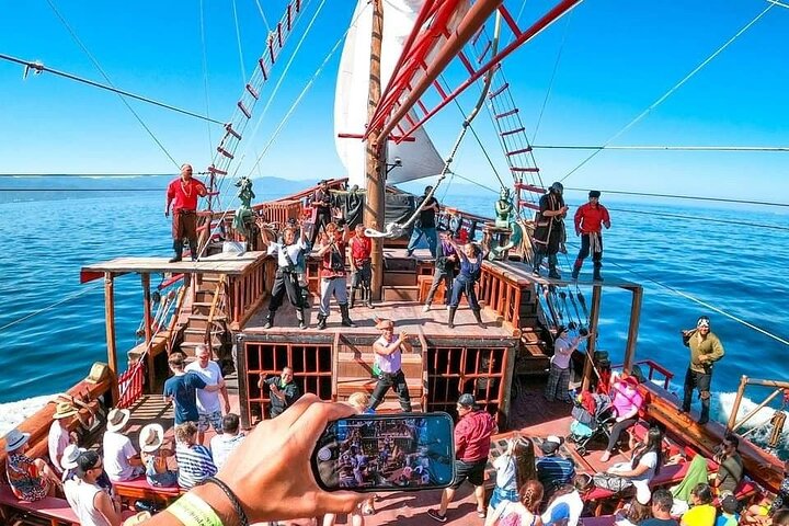 Pirate Ship Tour by day or night! Meals and Drinks included! - Image 3
