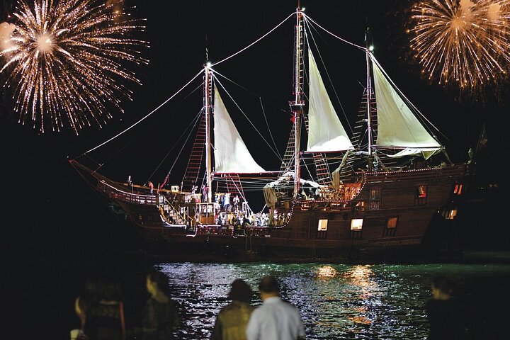 Pirate Ship Tour by day or night! Meals and Drinks included! - Image 2