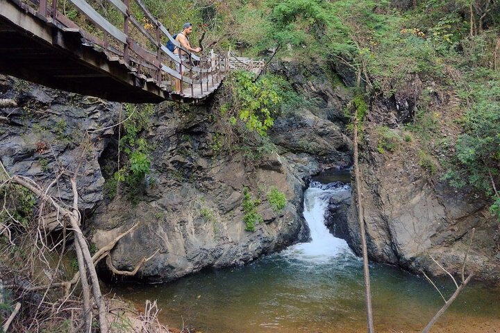 Private Hiking Tour to Waterfalls in Rio Carboneras - Image 3