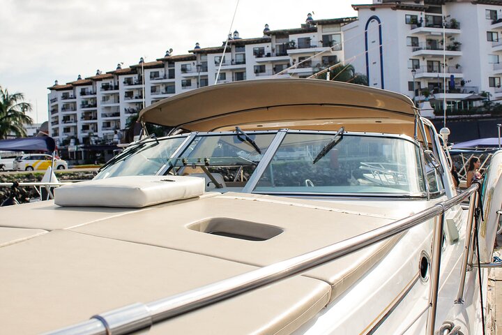 Sea Ray Yacht Rental in Puerto Vallarta - Image 4