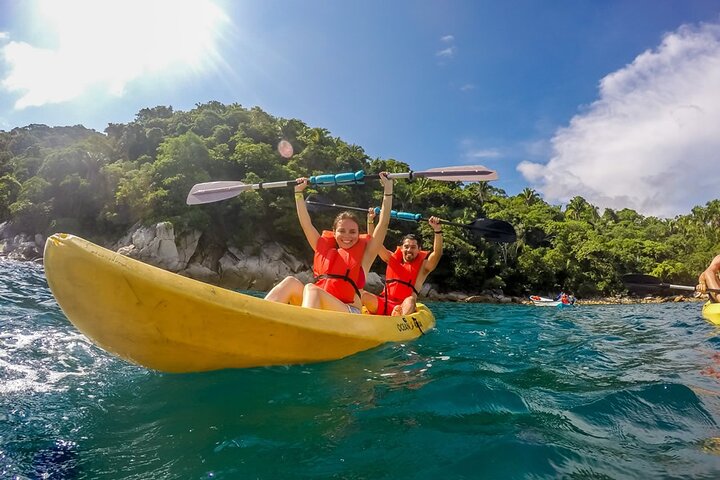 Tour Yelapas and Mahahuitas in Catamaran with Lunch and Open Bar! - Image 1