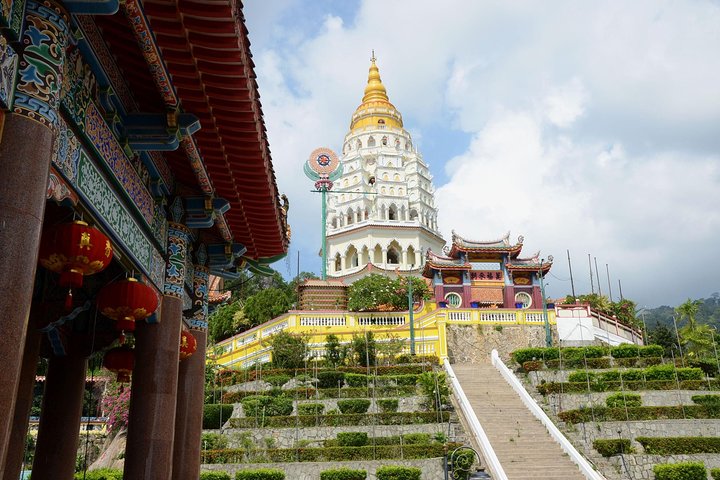 City Tour to Penang Hill(Fast Lane), Kek Lok Si &Reclining Buddha - Image 3