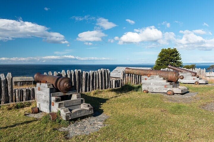 Punta Arenas City with Bulnes Fort Private Day Tour  - Image 5