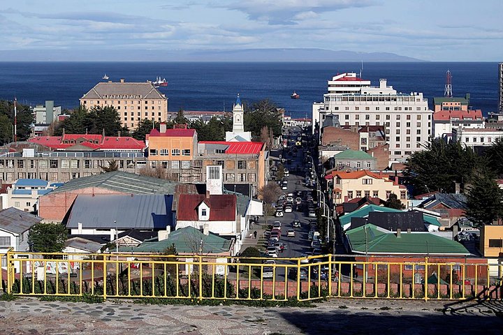 Punta Arenas Private Touring - Half Day (Minivan) - Image 1