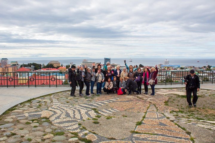 Regular city cruise tour - Image 3