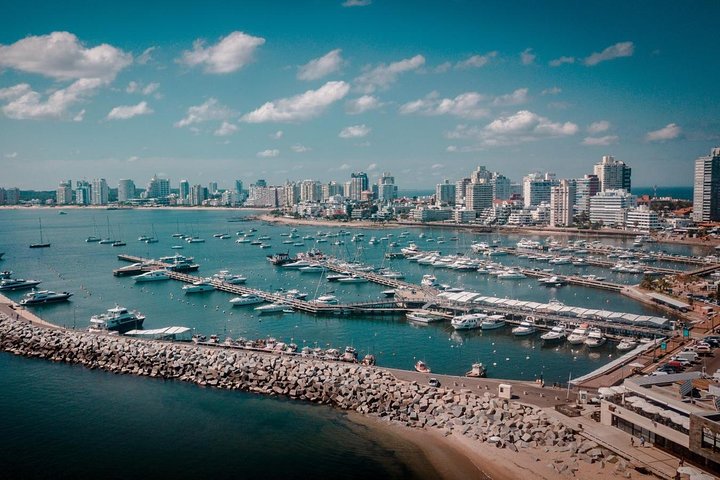 Punta del Este Classic City Tour with Sunset in Casapueblo - Image 1