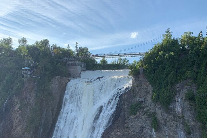 Custom 4 Hour Tour with a Private Driver in Quebec - Image 4