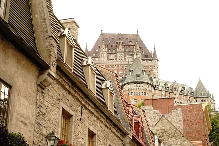 Private Walking Tour in Old Quebec by Tours Accolade - Image 2