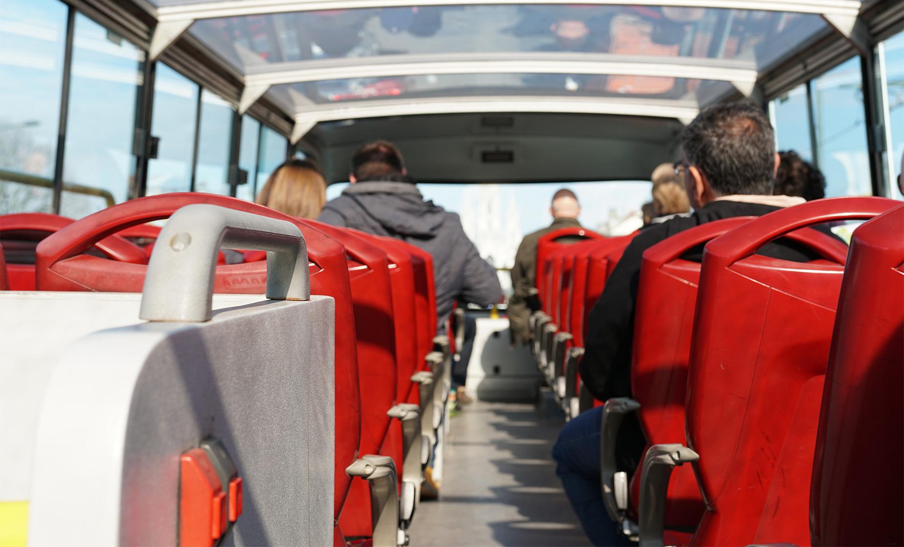 Hop-on Hop-off Reykjavik Highlights Tour - Image 1
