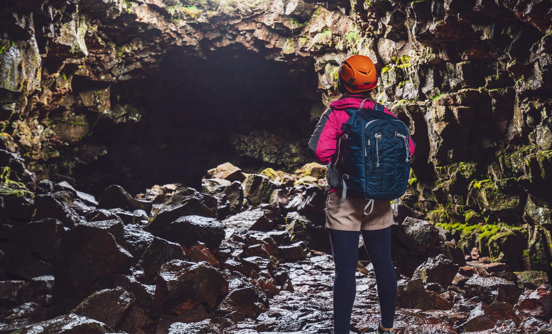 Lava Cave & Snorkeling Combo Tour - Image 1