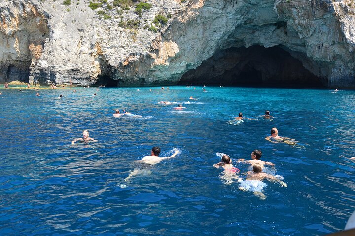 4 Hour Beach Tour with Meal and Unlimited Drinks in Rhodes - Image 4