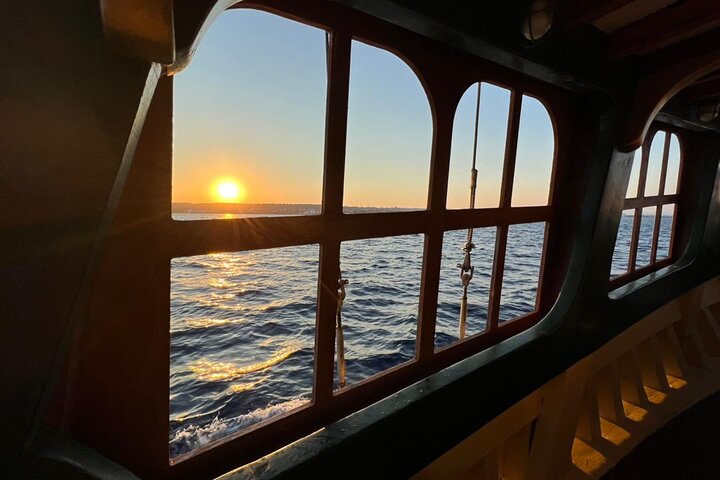All Inclusive Sunset Cruise with Dinner & Unlimited Aperol Spritz, Beer, Wine - Image 4