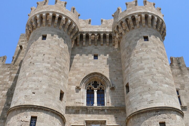 Full-Day Private Guided City Tour and Free Beach Time in Greece - Image 4