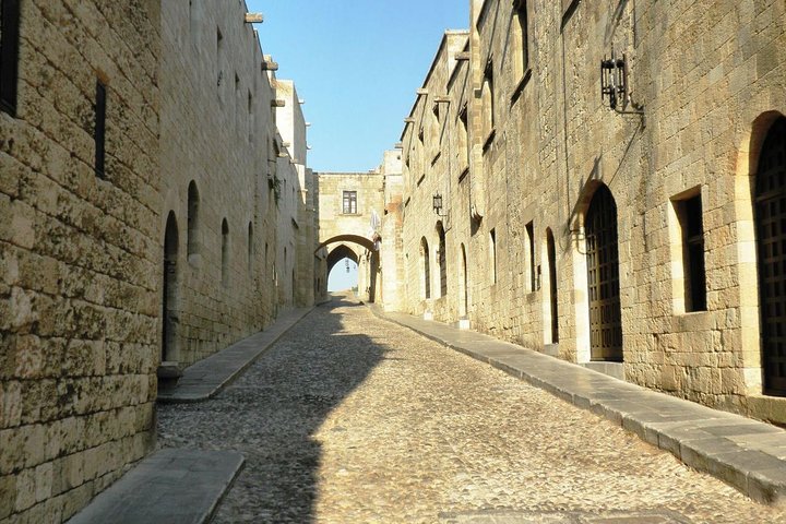 Rhodes Old Town Walking Tour (Small Group) - Image 4