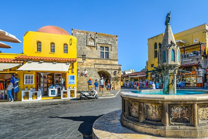 Rhodes Shore Excursion: Private Lindos and Rhodes Old Town Tour - Image 4