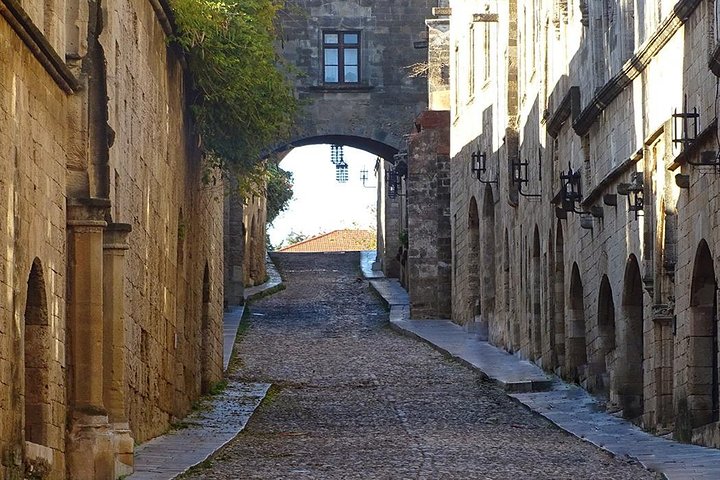 RHODES TOWN HIGHLIGHTS + FILERIMOS GUIDED TOUR - Private group 6 to 19 people - Image 4
