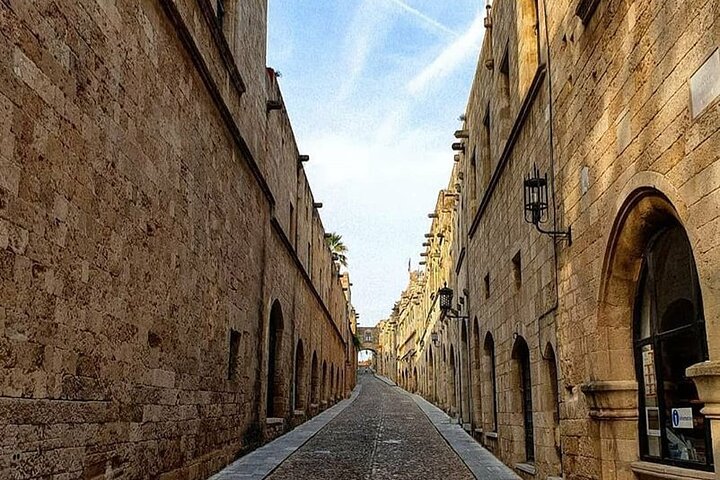 The Very Best of Rhodes - Image 5