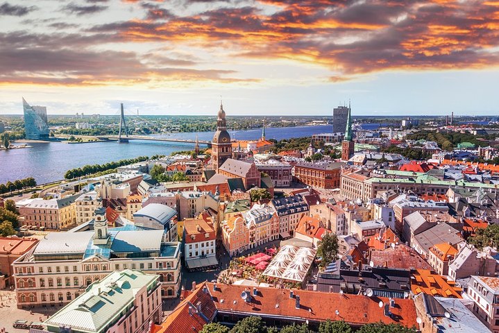 Old Town And Art Nouveau Walking Tour Of Riga - Image 2