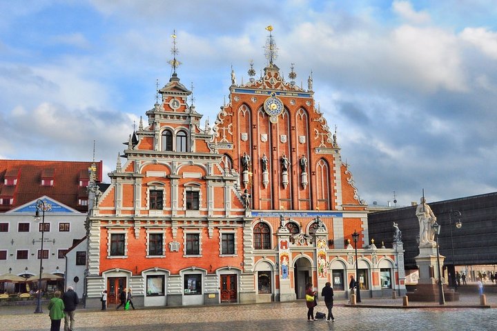 Old Town Walking Tour of Riga - Image 3