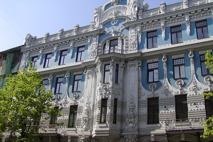 Private Riga Shore Excursion: City Tour and Jewish History Places - Image 4
