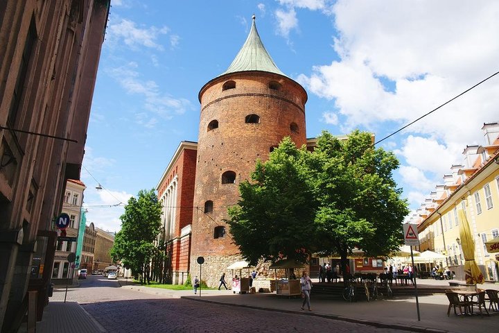 Private Shore Excursion: Highlights of Riga and Art Nouveau Museum - Image 5