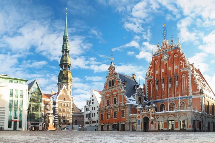 Private Shore Excursion: Walking Tour of Riga - Image 1