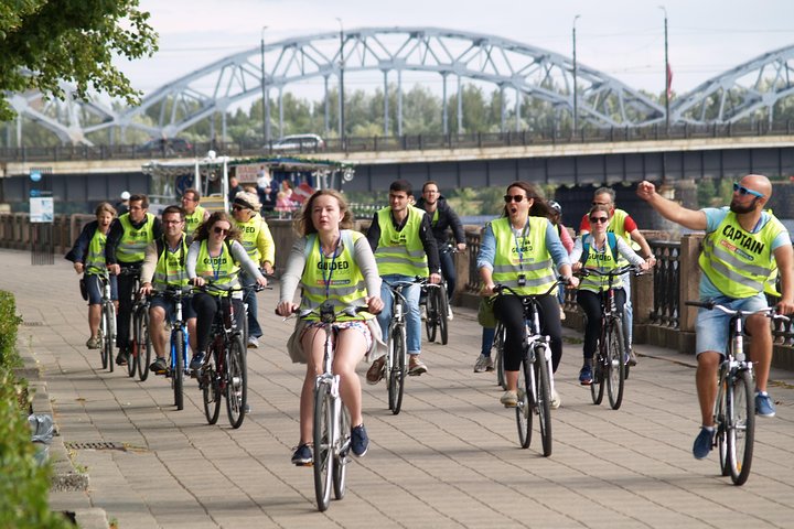 Riga Highlights Bike Tour - Image 5
