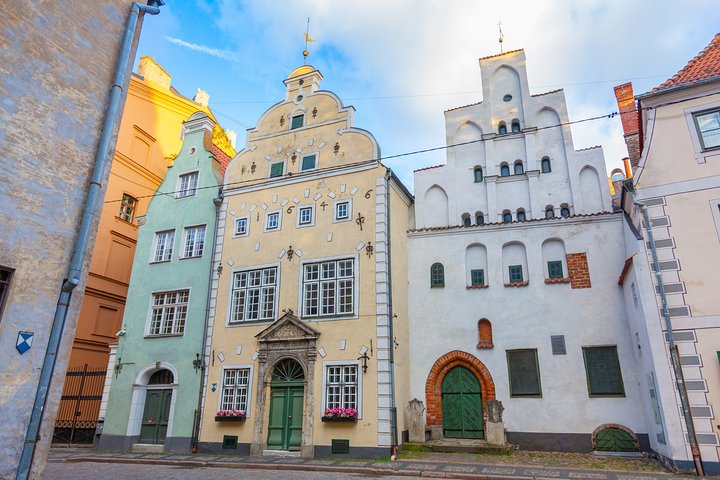 Riga Private Walking Tour - Image 1